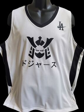 Shohei Ohtani  Dodgers Japanese #17  Custom Jersey. Size XL.  Optional Sizes!